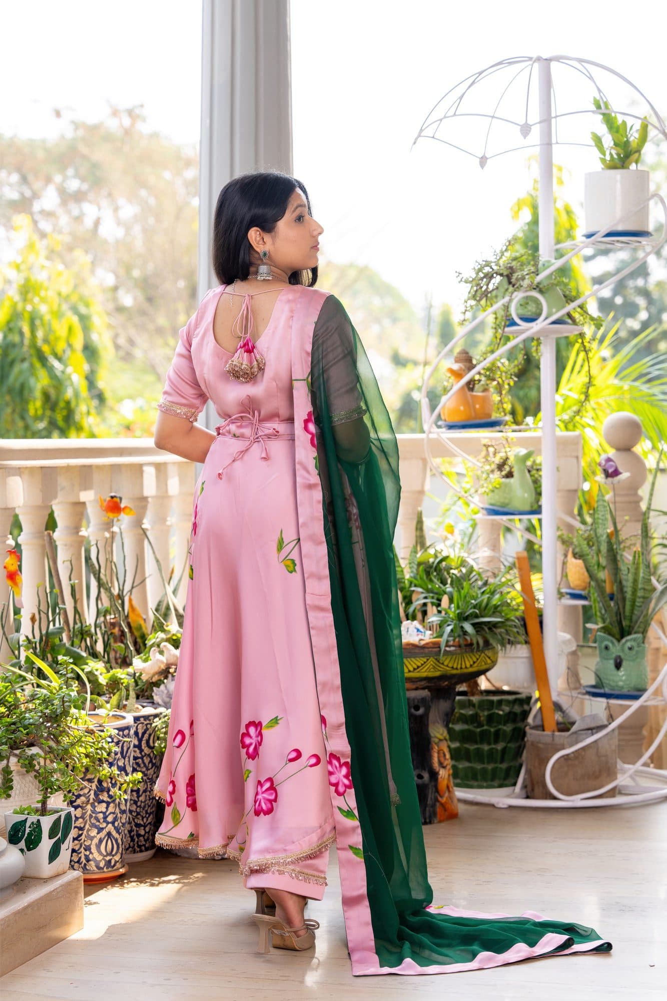Gulnaar Pink Floral Suit Set in Blush Pink